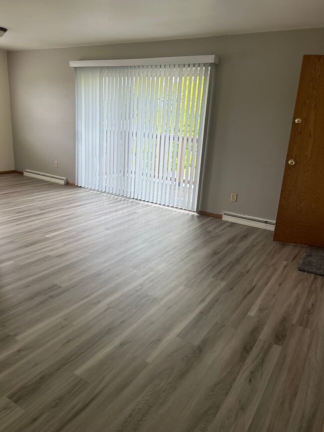 Photo - 742 Fairwood Dr Unit #3