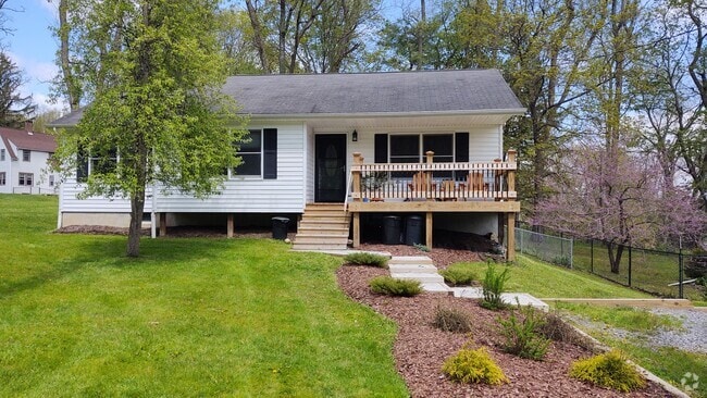 Building Photo - 113 Coy Glen Rd Rental