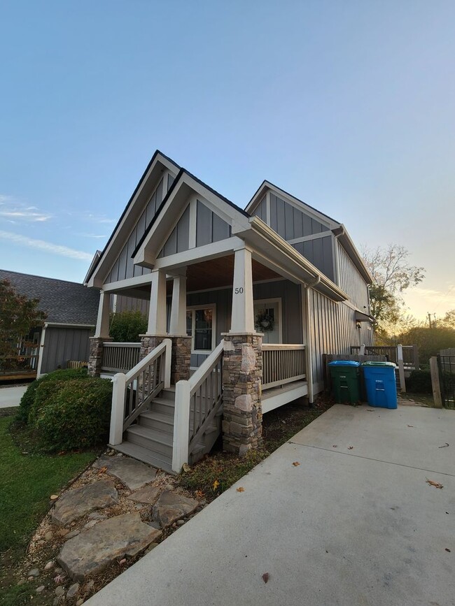 Photo - Arden Rental!