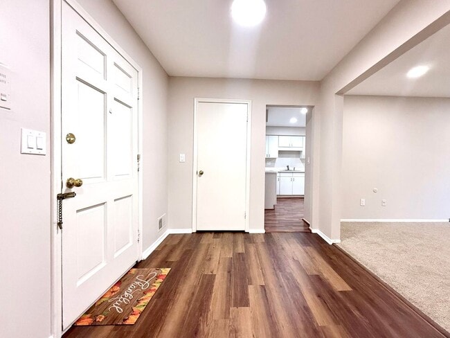 Photo - 27654 Echo Valley E