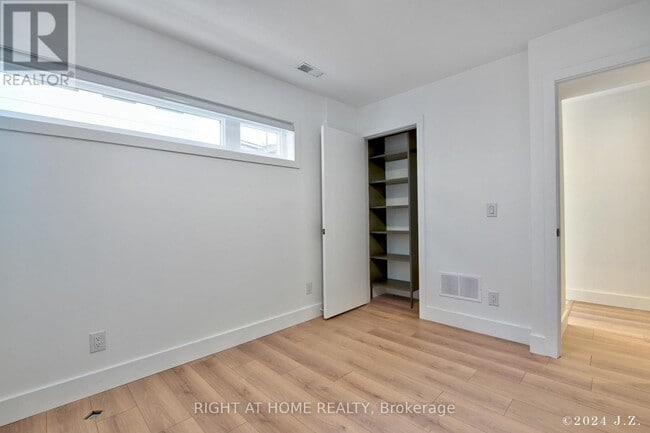 Photo - 50A Lanark Ave