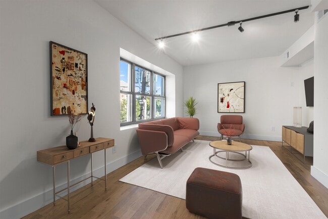 Photo - 850 West Side Ave Unit 18