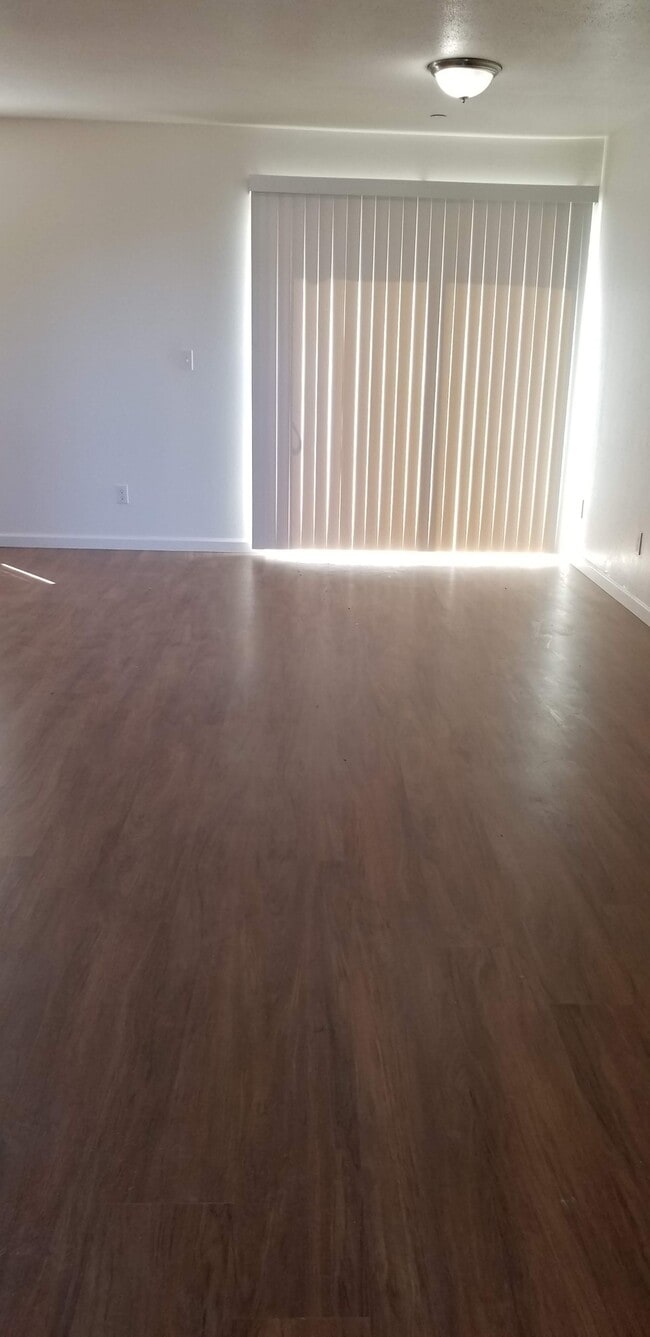 Photo - 154 Amberidge Dr