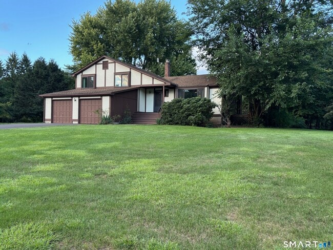Photo - 33 Lochview Dr