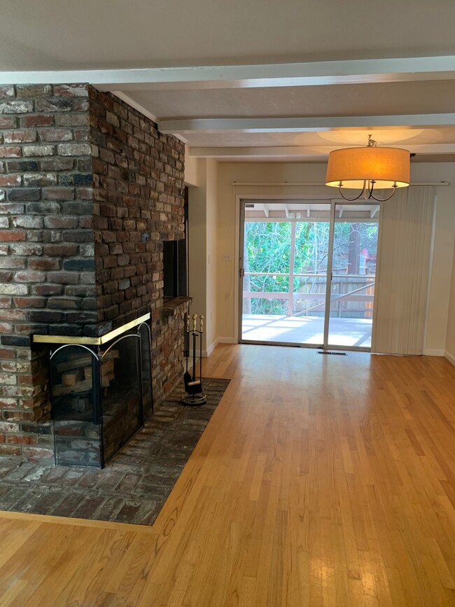 Photo - 3647 Walnut St Townhome