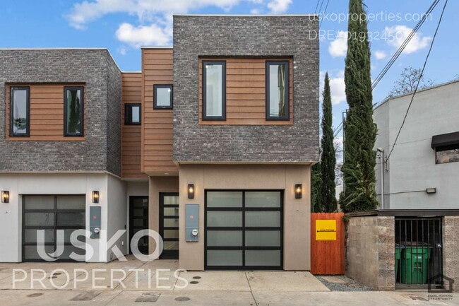 Photo - 2817 Democracy Alley