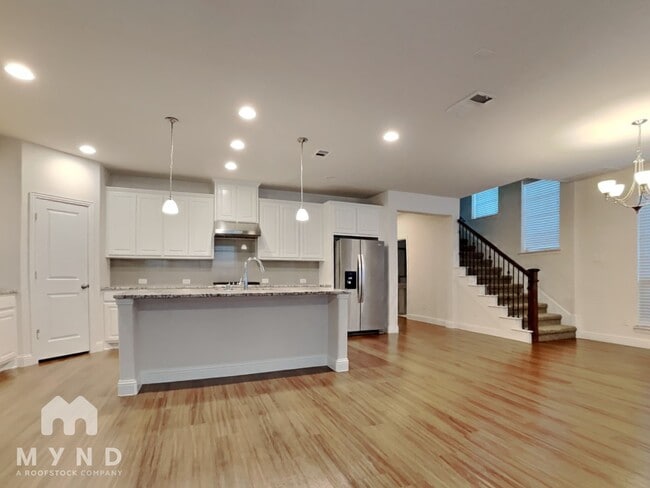 Photo - 3105 Damsel Sauvage Ln