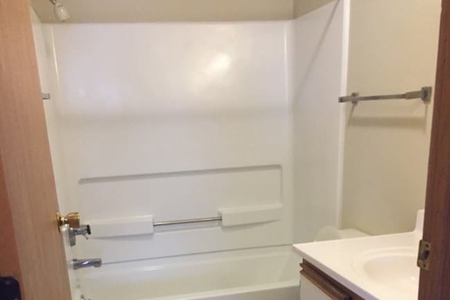 Photo - Riverside Commons Apartments