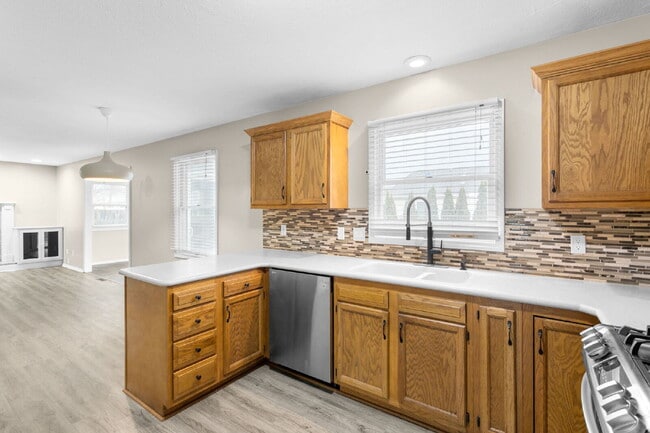 Photo - 5414 Trippel Dr