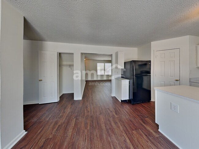 Photo - 2328 Salem Park Dr