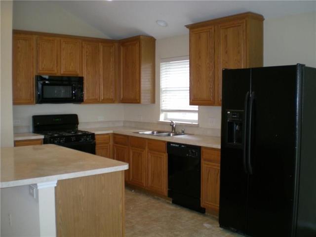 Photo - 112 Birdbrook Dr