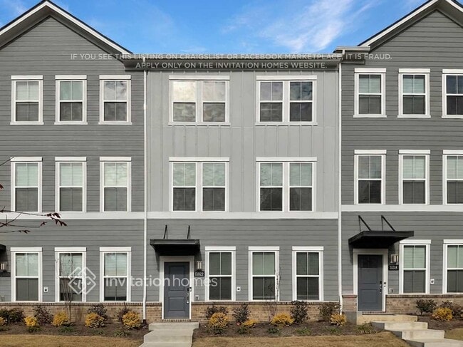 Building Photo - 11022 Tournament Dr