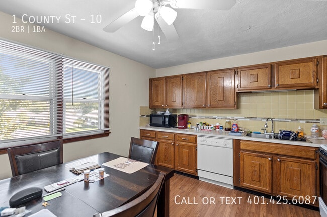 Building Photo - 1 County St Unit 10 Rental