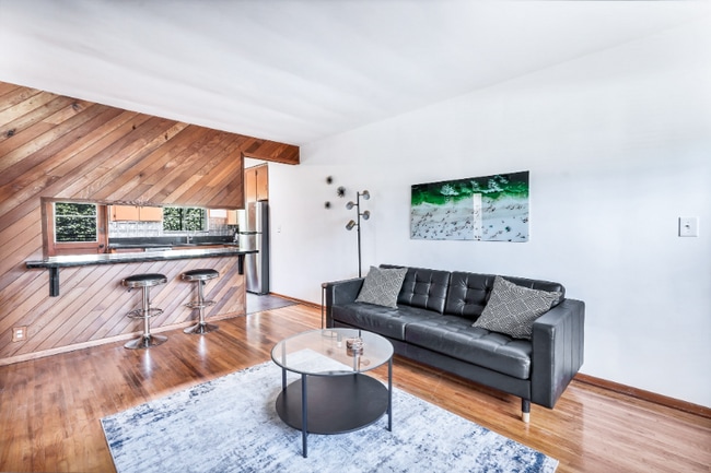 Photo - 1129 Harrison Ave