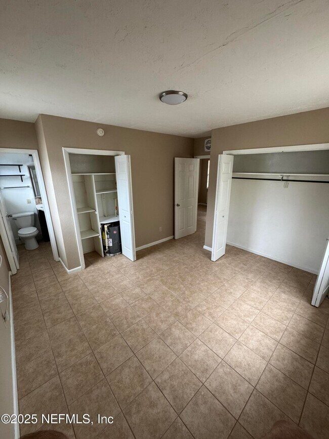 Photo - 916 Childrens Way Unidad 4