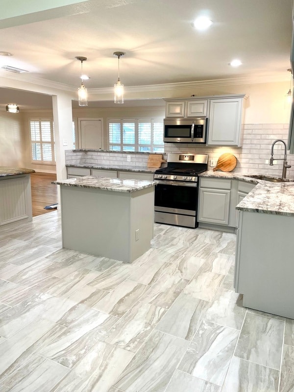 Photo - 3586 Dryden Rd