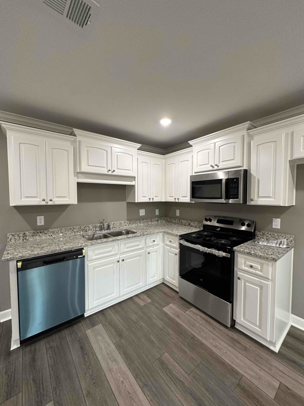 Photo - 826 W 23rd St