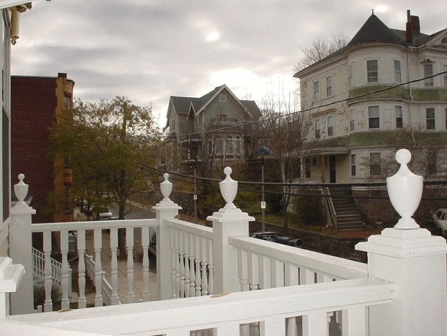 Building Photo - 133 Cedar St Unit Furnished Luxury in Fort Hill