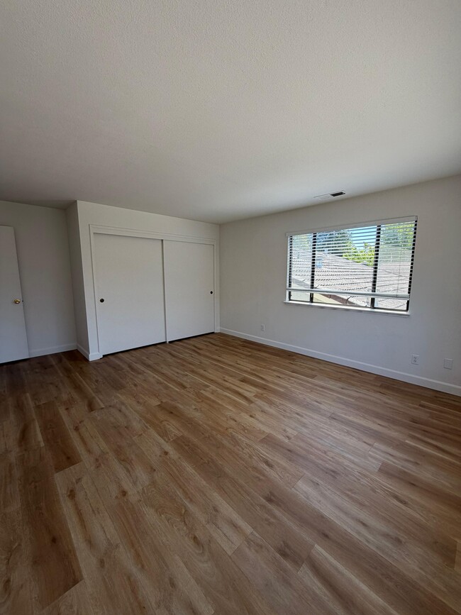 Photo - 713 Frederick St