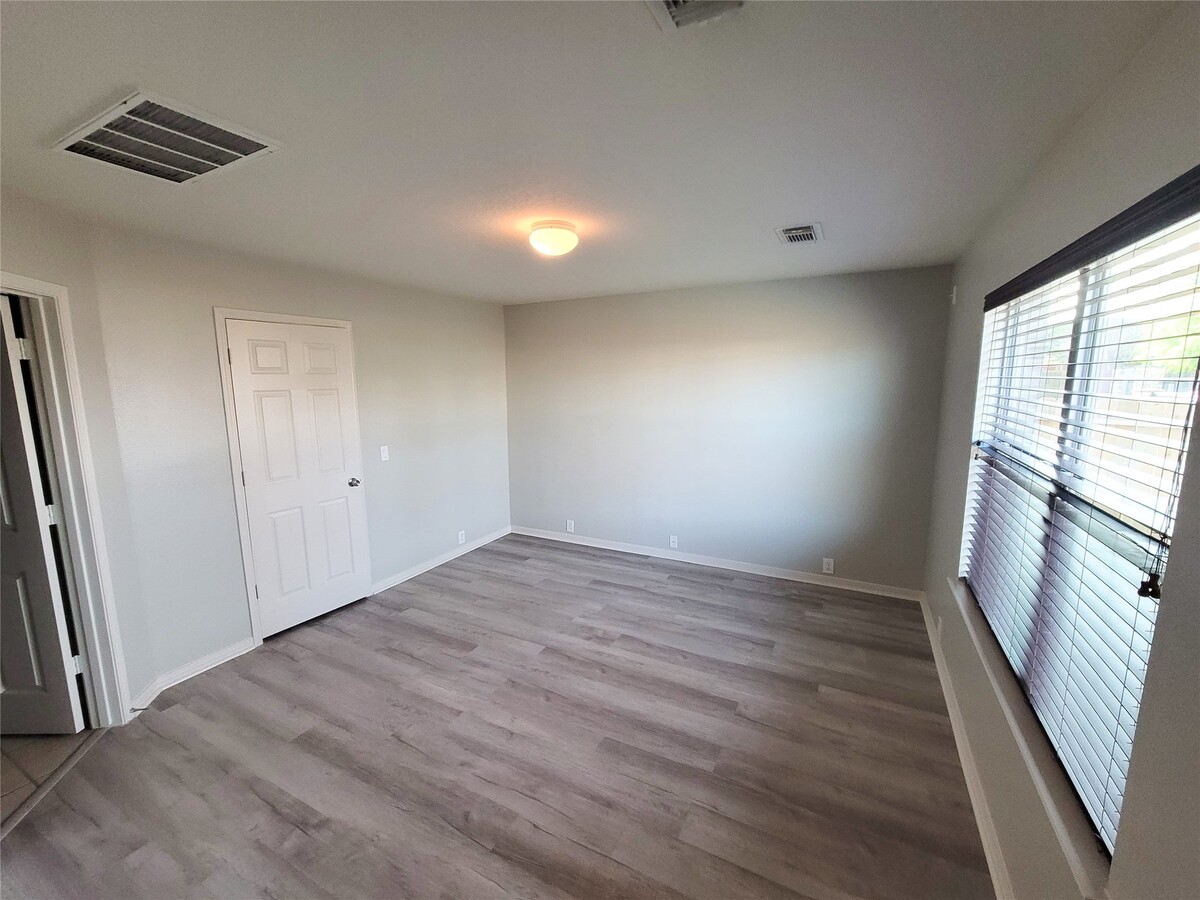 Photo - 603 Cypresswood Ridge