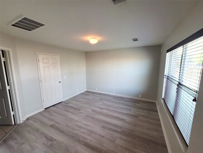 Photo - 603 Cypresswood Ridge