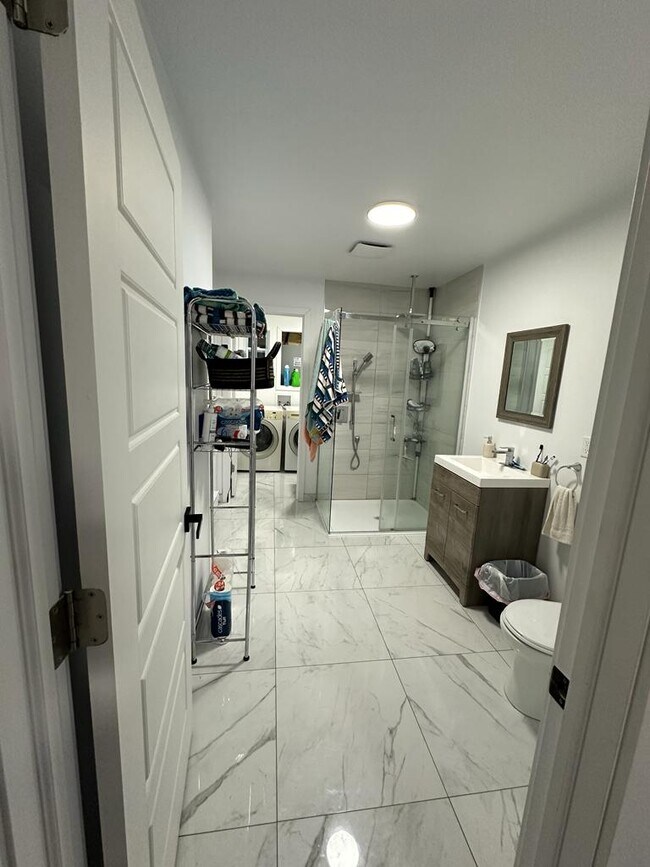 Photo - 3510 Rue De Bullion Unit 3510