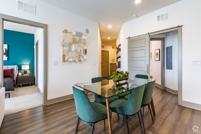 2 BR, 2 BA - 1,242 SF