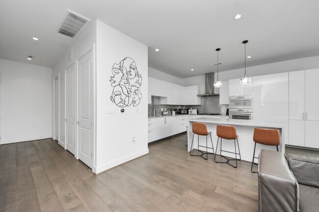 Photo - 4521 San Felipe St