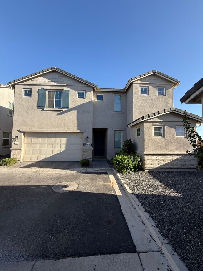 Large Home with Perfect Location in Cadence - Large Home with Perfect Location in Cadence