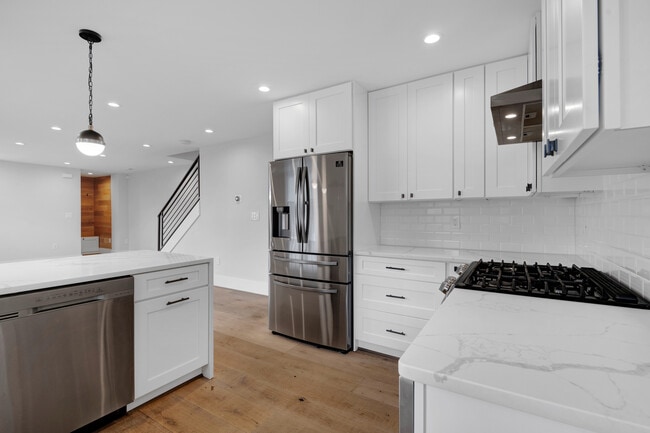 Photo - 5226 11th St NE