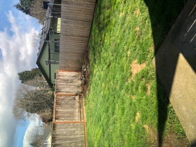Photo - 260 40th Ct
