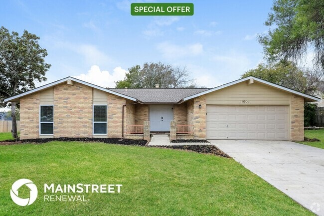 Building Photo - 9501 Chelmsford Dr Rental