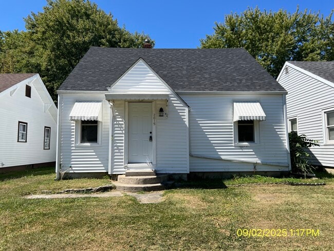 Photo - 2015 S Hackley St Casa