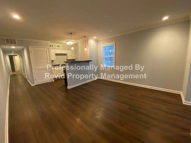 Photo - 36 N Auburndale St Unit 3