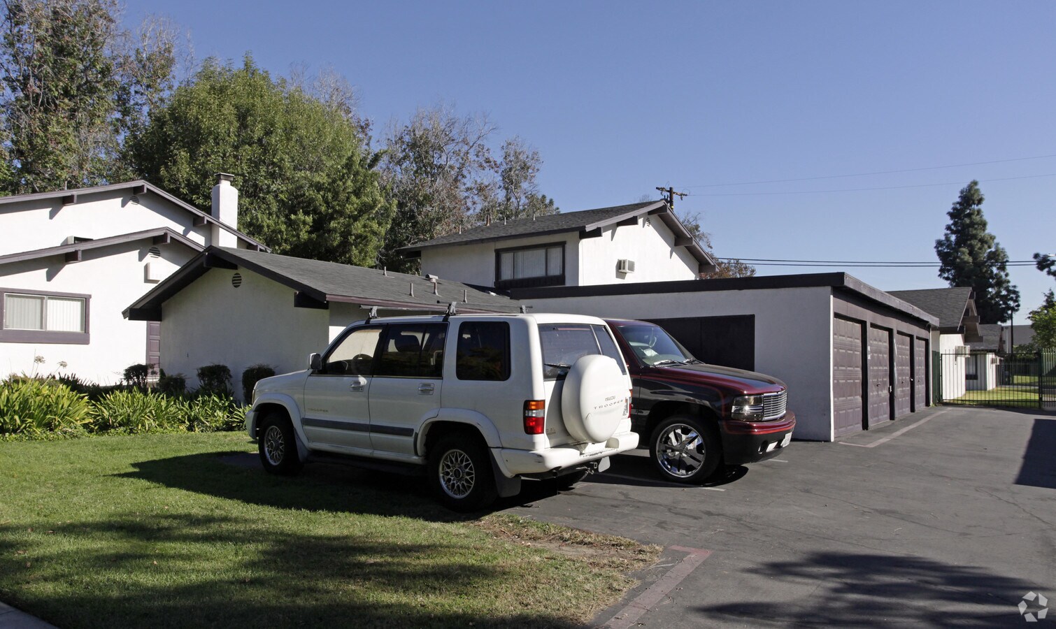 Casa Del Rey Apartments - Casa Del Rey Apartments