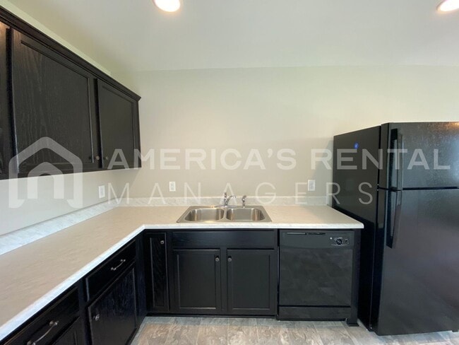 Photo - Home for Rent in Talladega, AL!!! Coming Soon!