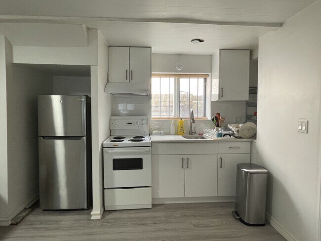 Photo - 2412 E 28th Ave