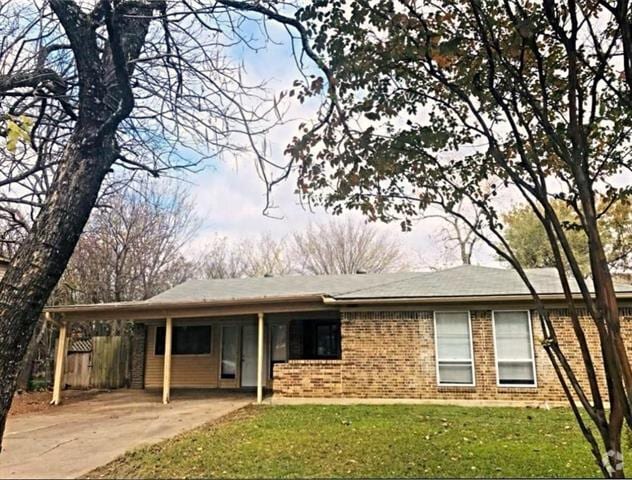 Building Photo - 14914 Marsha Dr Rental