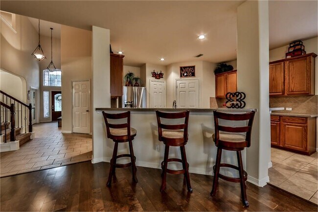 Photo - 4502 Aspen Leaf Ln