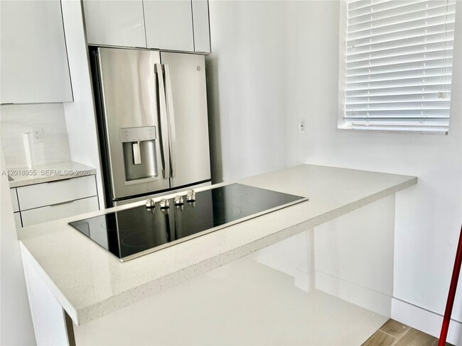 Photo - 2910 Point E Dr Unit M209