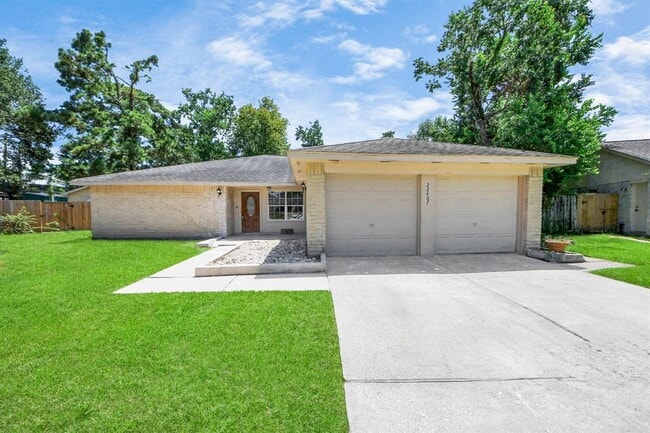 Building Photo - 22407 Millgate Dr Rental