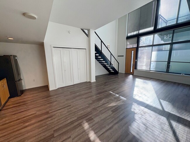 Photo - The Parc Condominiums ~ Belltown Unit 101