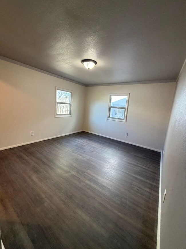 Photo - Newly Remodeled 3Bed/ 1Bath