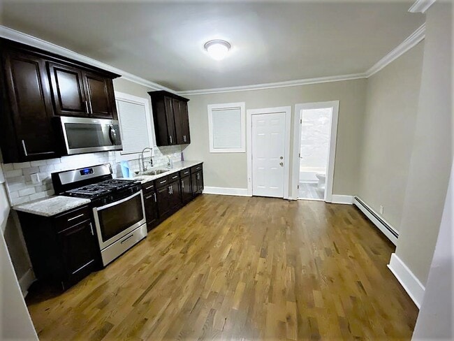 Photo - 72 Summer Ave Unit 2