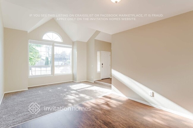 Photo - 510 Puget Pl S
