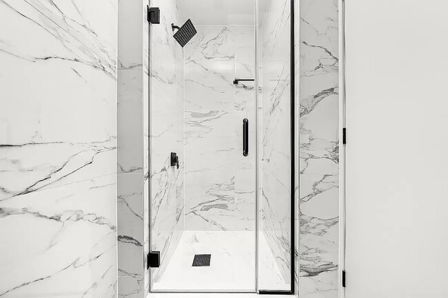 Photo - 184 Bleecker St Unit B6