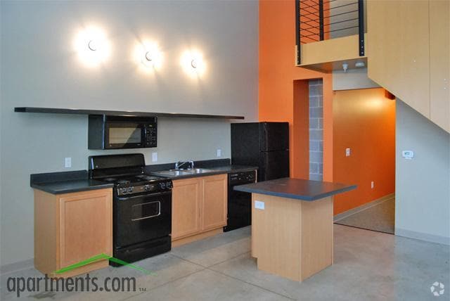 Kitchen - East Village Square