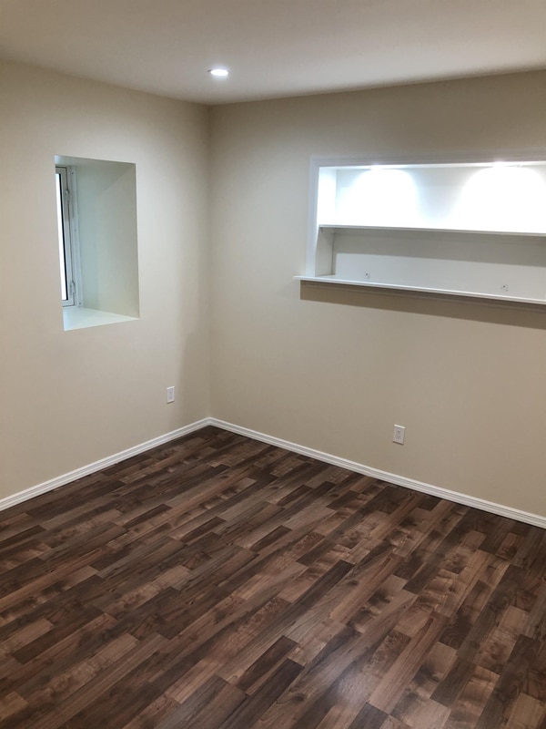 Building Photo - 113 N 5th Ave Unit 1