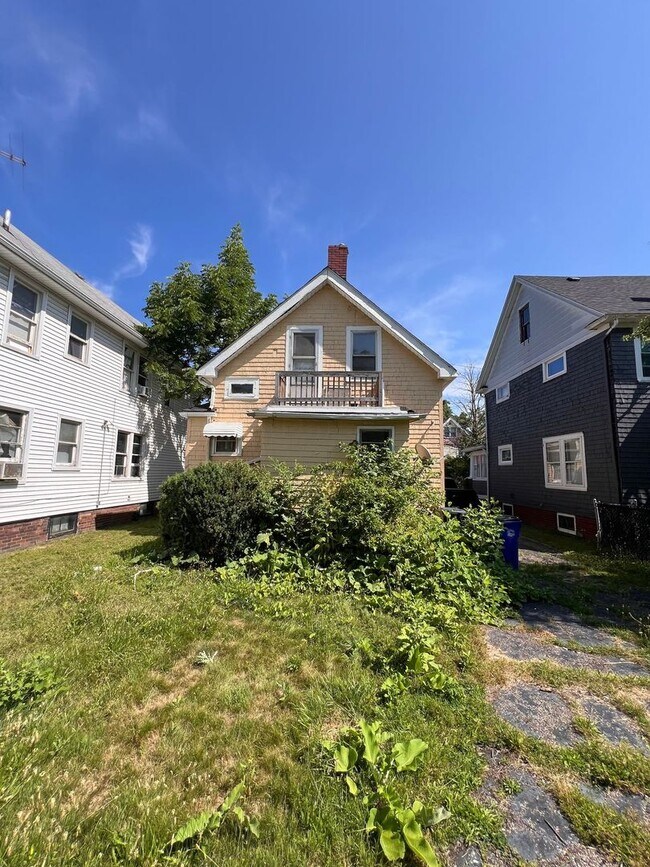 Photo - 15912 Parkgrove Ave