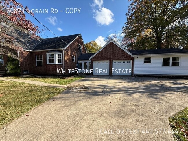 Photo - 30871 Lorain Rd